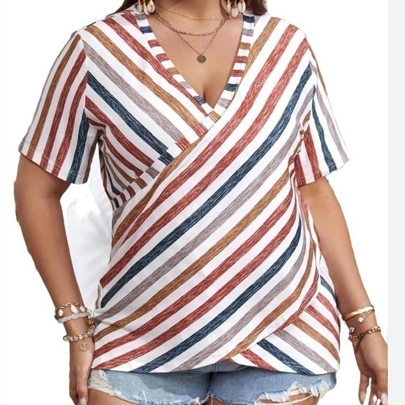 SHEIN Tops - SHEIN Casual Top Size 3X